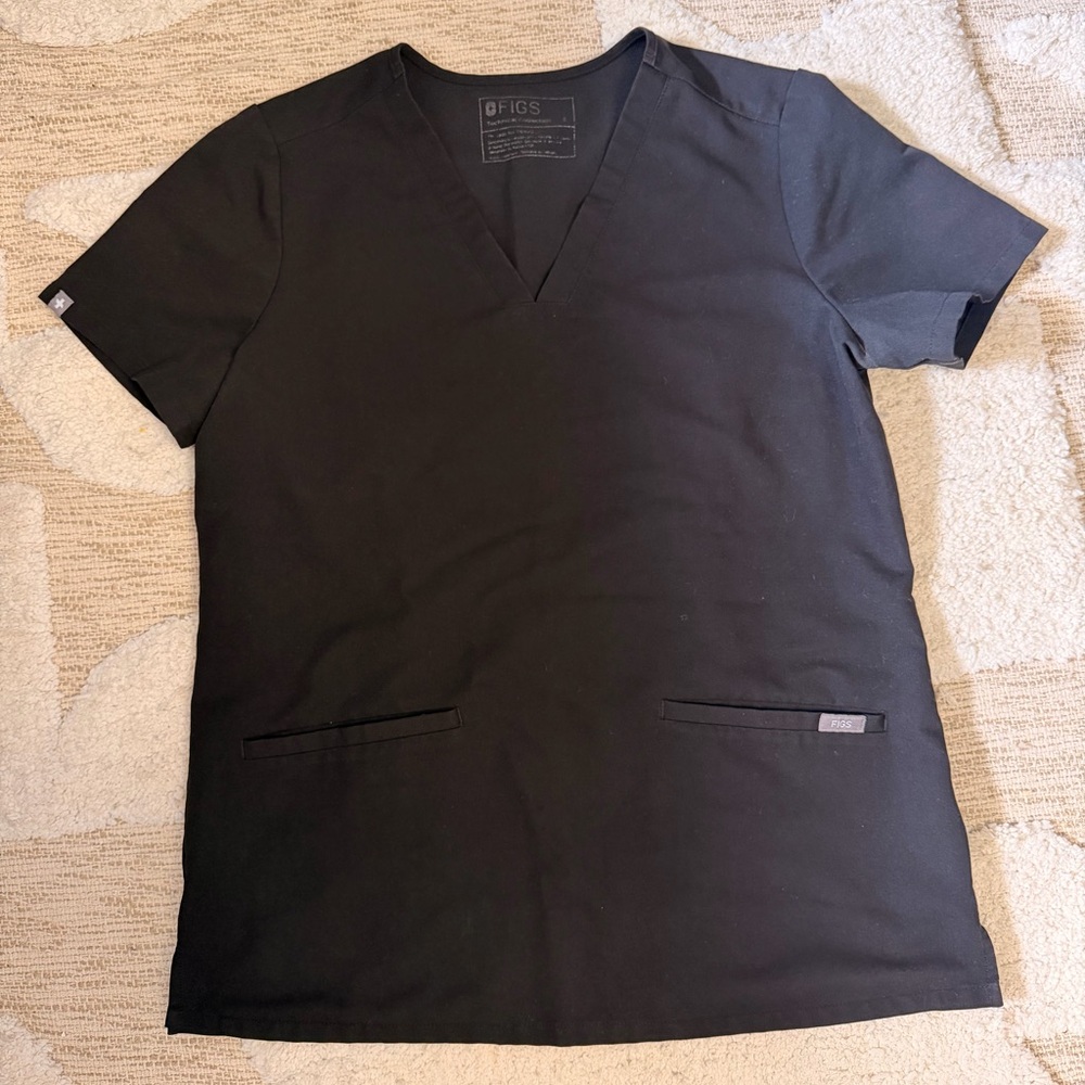Figs Women’s Short Sleeve Black Scrub Top